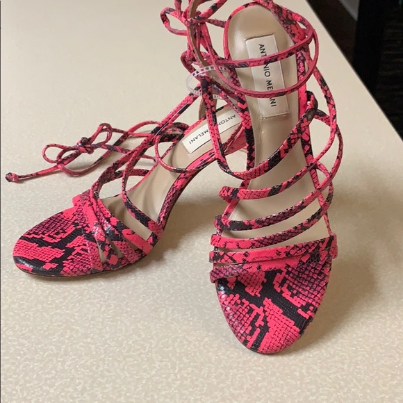 NWT Antonio Melani Valyn Snake Print Lace Up Heel - Picture 2 of 10